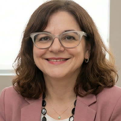 Dra. Gláucia Luiz